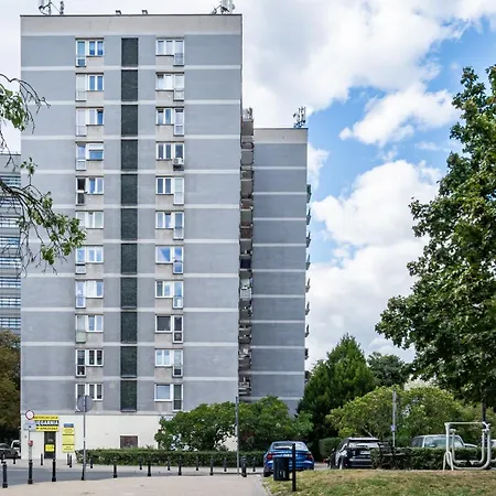 Perfect Spot! By Vaya 바르샤바